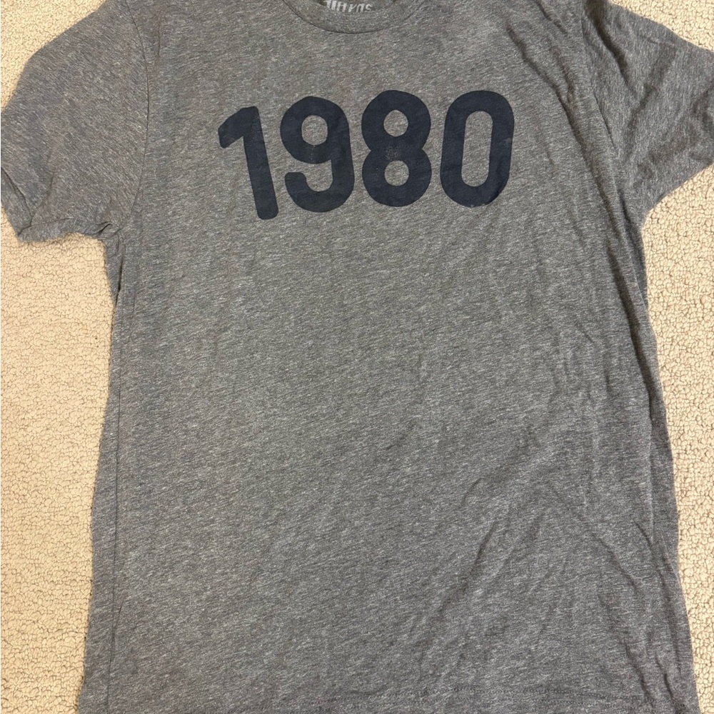 Gray Graphic 1980 T-Shirt